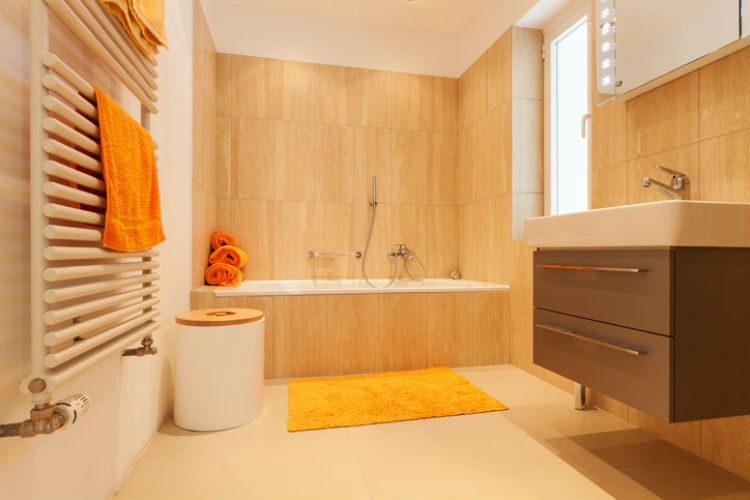 Handtuchheizung im Badezimmer