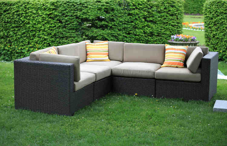 outdoor möbel trends keine frage der trend zum outdoormöbel im heimischen garten geht zu ausgesprochen bequemen möbeln loungestil das wohnzimmer wird sozusagen erweitert outdoormöbel so wohlfühlparadies wohnungs outdoor möbel trends keine frage der trend zum outdoormöbel im heimischen garten geht zu ausgesprochen bequemen möbeln loungestil das wohnzimmer wird sozusagen erweitert outdoormöbel so wohlfühlparadies wohnungs