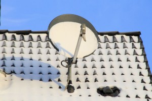 Satellitenanlage im Winter